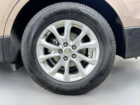 Used 2019 Chevrolet Equinox LT image 27