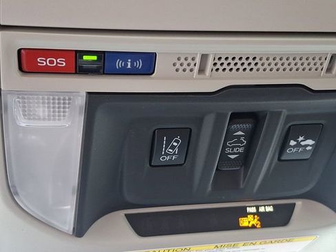 Used 2021 Subaru Forester Touring image 27