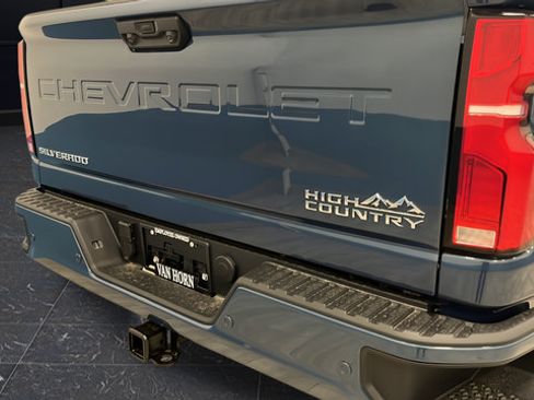 New 2026 Chevrolet Silverado 2500 High Country w/ High Country Premium Package AWD/4WD image 41