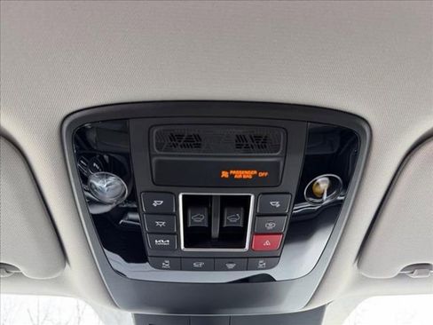 New 2026 Kia Carnival SX Prestige image 16