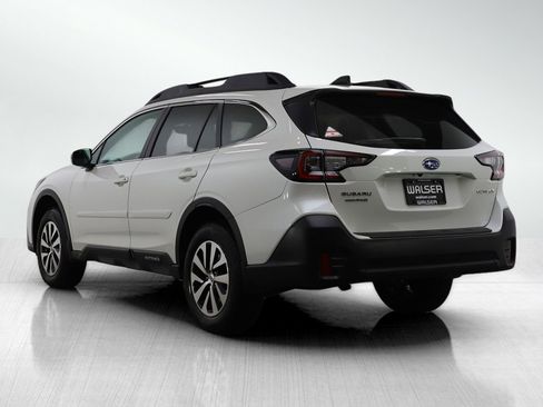 Used 2021 Subaru Outback Premium image 3