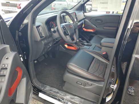 New 2026 Nissan Frontier Pro-X w/ Pro Premium Package image 9