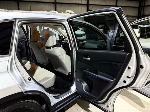 Used 2016 Honda CR-V SE image 20