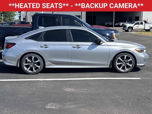 Used 2025 Honda Civic Sport Touring image 5