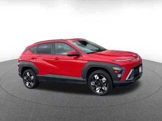 Used 2025 Hyundai Kona SEL video 2