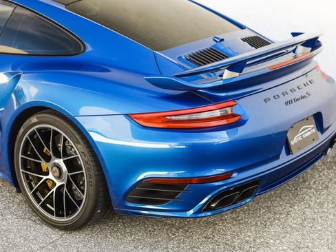 Used 2017 Porsche 911 Turbo S AWD/4WD image 18