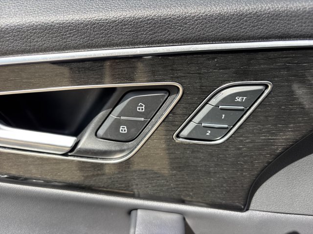 Used 2024 Audi Q7 3.0T Premium Plus AWD/4WD image 24