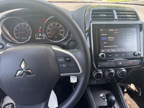 Used 2026 Mitsubishi Outlander Sport ES AWD/4WD image 9