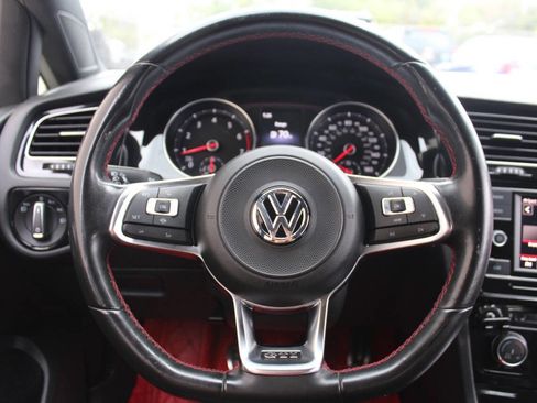 Used 2019 Volkswagen GTI Rabbit Edition image 28