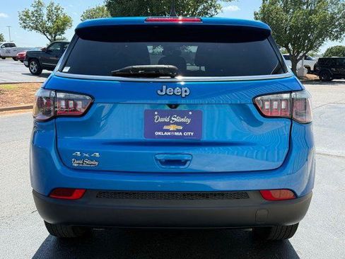 Used 2023 Jeep Compass Sport AWD/4WD image 16