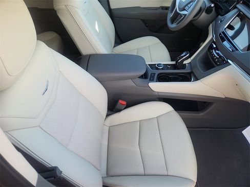 New 2026 Cadillac XT5 Premium Luxury w/ Driver Assist Package image 10