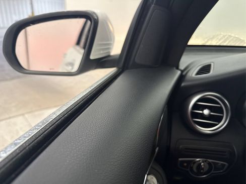Used 2017 Mercedes-Benz GLC 300 image 27