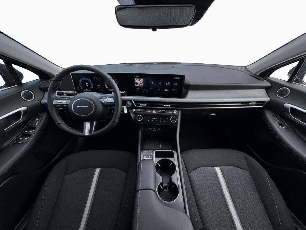 New 2026 Hyundai Sonata SEL FWD image 13