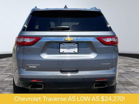 Used 2020 Chevrolet Traverse Premier FWD image 4