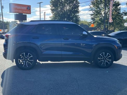 Used 2022 Chevrolet TrailBlazer ACTIV w/ Sun and Liftgate Package image 8