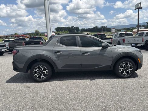 Used 2025 Hyundai Santa Cruz XRT AWD/4WD image 8