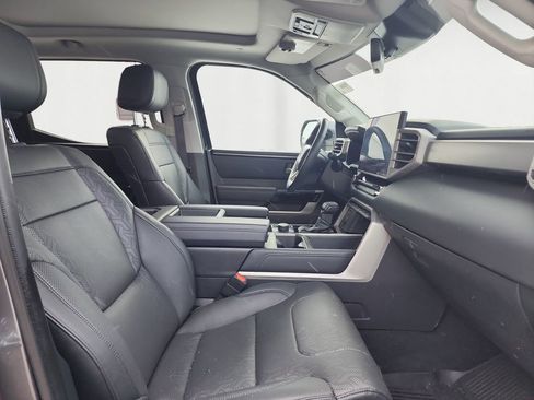 Used 2023 Toyota Tundra Limited w/ TRD Off-Road Package image 15