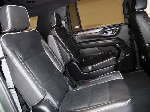 Used 2023 Chevrolet Suburban Premier AWD/4WD image 69