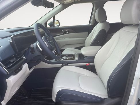 New 2026 Kia Carnival SX Prestige image 9