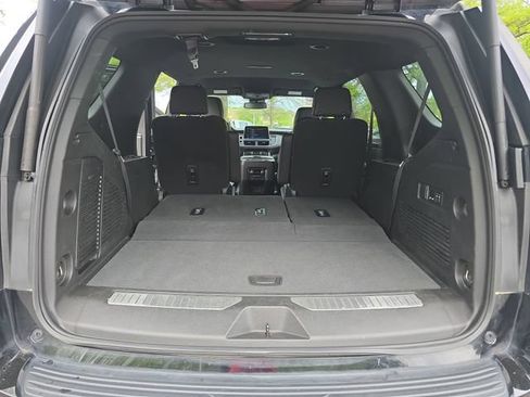 Used 2023 Chevrolet Tahoe RST w/ Luxury Package AWD/4WD image 13