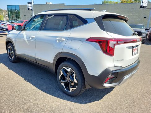 New 2026 Kia Seltos EX image 25