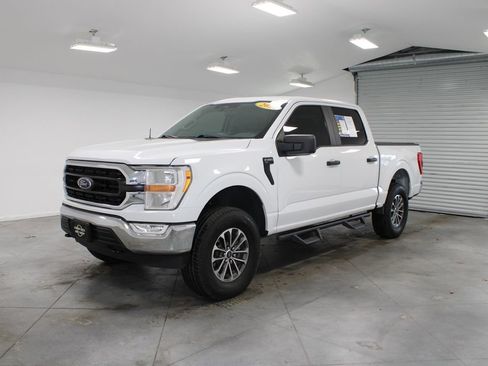 Used 2022 Ford F150 XLT image 4