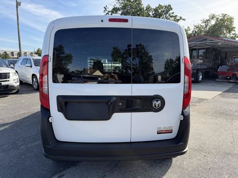 Used 2019 RAM ProMaster City Tradesman FWD image 7
