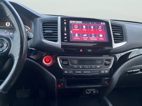Used 2020 Honda Ridgeline Black Edition image 25