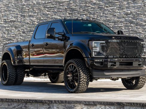 Used 2022 Ford F450 Limited w/ FX4 Off-Road Package image 4