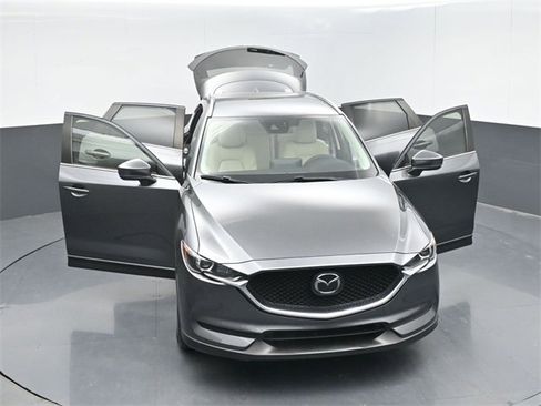 Used 2021 MAZDA CX-5 Touring image 51