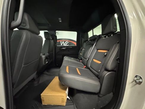 New 2026 GMC Sierra 2500 AT4 w/ AT4 Premium Plus Package AWD/4WD image 9