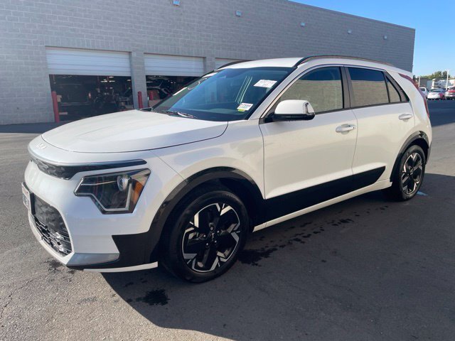 Used 2023 Kia Niro Wind FWD image 4