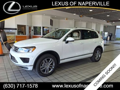 Used 2016 Volkswagen Touareg TDI AWD/4WD image 1