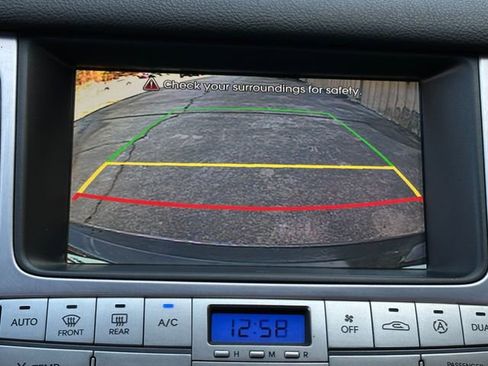 Used 2013 Hyundai Genesis 3.8 w/ Technology Pkg image 28