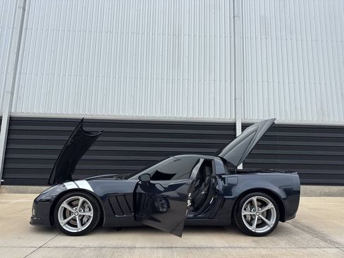 Used 2013 Chevrolet Corvette Grand Sport w/ 4LT Preferred Equipment Group RWD image 29