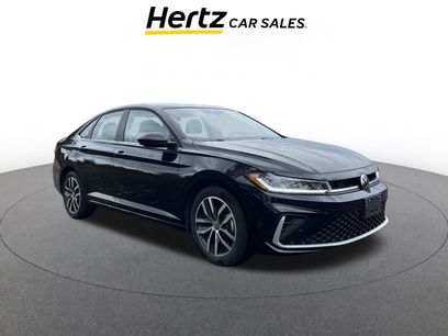 Used 2025 Volkswagen Jetta SE