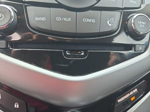 Used 2014 Chevrolet Cruze LT image 24