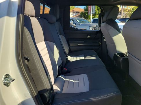 Used 2025 Toyota Tacoma TRD Off-Road w/ TRD Off Road Upgrade Package image 28