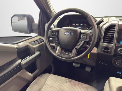 Used 2016 Ford F150 XLT w/ Equipment Group 302A Luxury RWD image 17