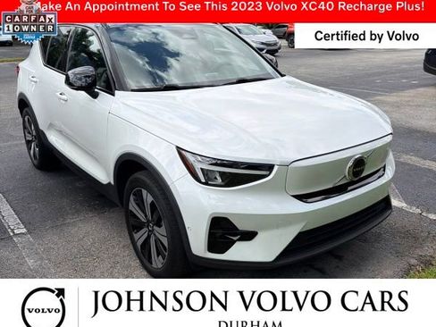 Used 2023 Volvo XC40 Recharge Plus AWD/4WD image 2
