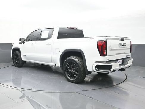 Used 2024 GMC Sierra 1500 Elevation w/ X31 Off-Road Package AWD/4WD image 9