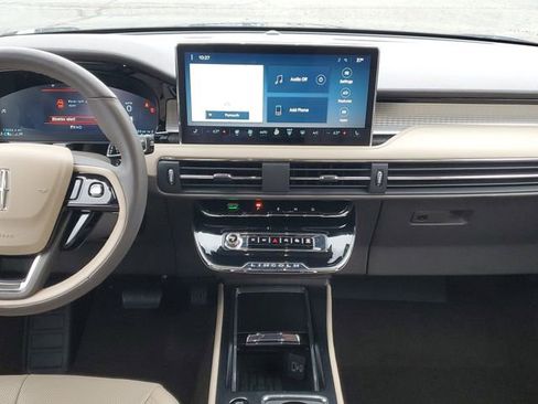 Certified 2023 Lincoln Corsair Standard w/ Equipment Group 101A image 26