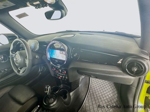 Used 2023 MINI Cooper S w/ Signature Upholstery Package image 28
