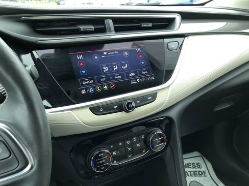 Used 2022 Buick Encore GX Essence image 29