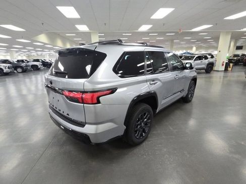 New 2026 Toyota Sequoia Platinum image 5