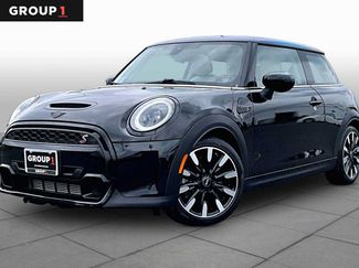 Used 2022 MINI Cooper S FWD video 1