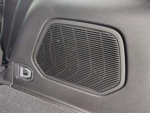 New 2026 Jeep Grand Cherokee Limited AWD/4WD image 13
