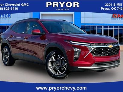Used 2025 Chevrolet Trax LT w/ LT Convenience Package
