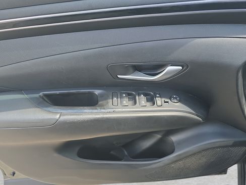 Used 2022 Hyundai Tucson SEL AWD/4WD image 16