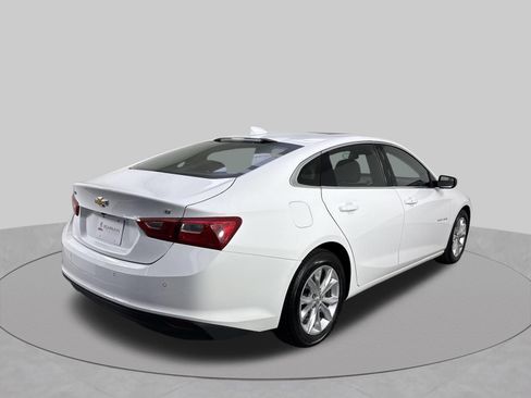 Used 2024 Chevrolet Malibu LT FWD image 34